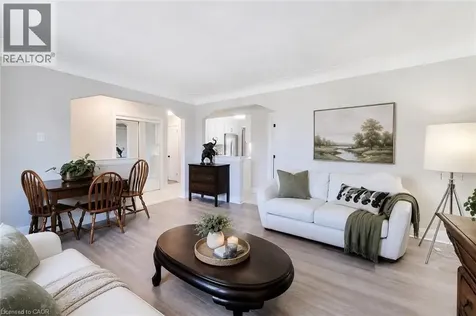 103 East 45th Street Hamilton ON L8T 3J9