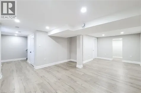 103 East 45th Street Hamilton ON L8T 3J9