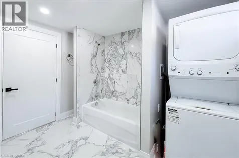 103 East 45th Street Hamilton ON L8T 3J9