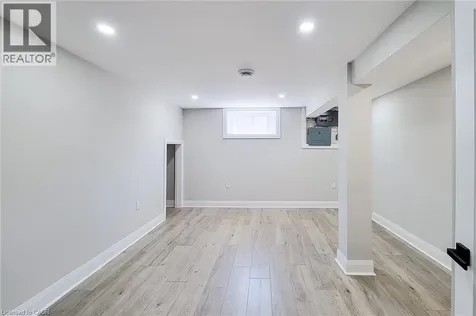 103 East 45th Street Hamilton ON L8T 3J9
