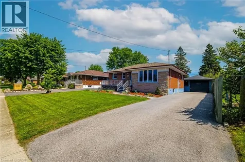 103 East 45th Street Hamilton ON L8T 3J9