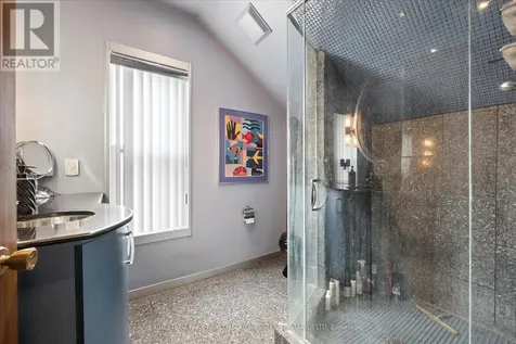 64 Francis Street North Kitchener ON N2H 5B5
