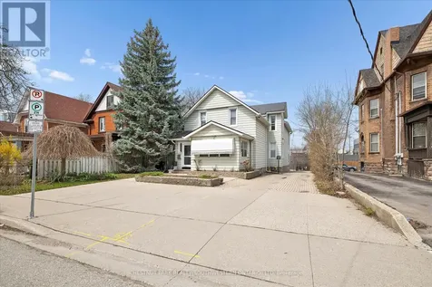 64 Francis Street North Kitchener ON N2H 5B5