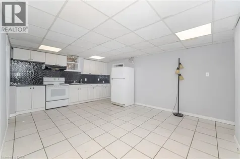 21 Beverley Street Waterloo ON N2L 2H5