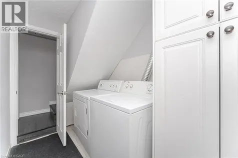 21 Beverley Street Waterloo ON N2L 2H5