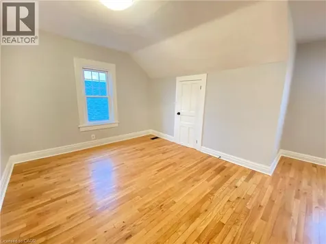 168 Garside Avenue North Hamilton ON L8H 4W6