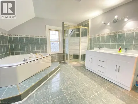 168 Garside Avenue North Hamilton ON L8H 4W6