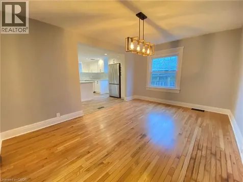 168 Garside Avenue North Hamilton ON L8H 4W6