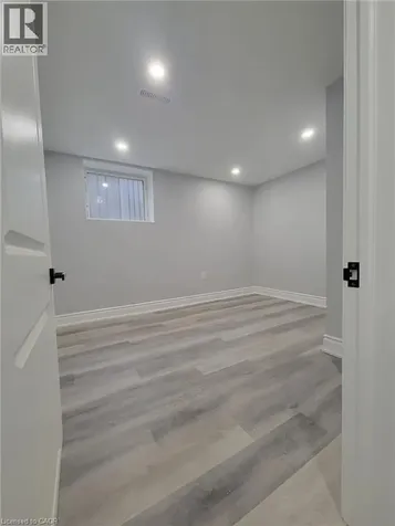 168 Garside Avenue North Hamilton ON L8H 4W6