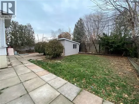 168 Garside Avenue North Hamilton ON L8H 4W6
