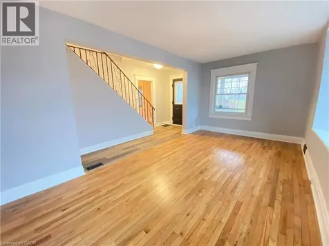 168 Garside Avenue North Hamilton ON L8H 4W6