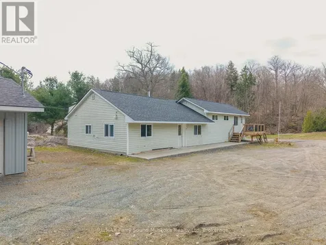 92 Blue Lake Road Seguin ON P2A 2W8