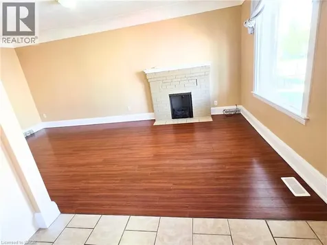 214 Fairfield Avenue Hamilton ON L8H 5H6