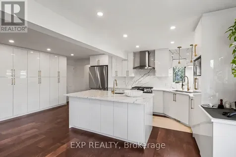 11 Lennon Drive Ottawa ON K1V 1G9