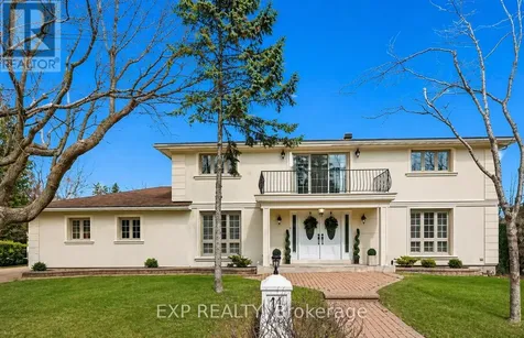 11 Lennon Drive Ottawa ON K1V 1G9