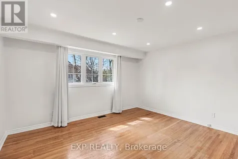 11 Lennon Drive Ottawa ON K1V 1G9