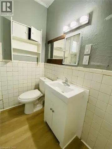 1 Rathgar Street London ON N5Z 1Y3