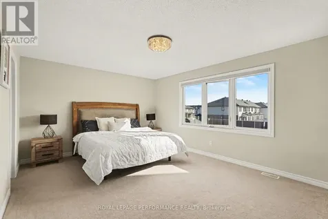 504 Yellow Birch Street Ottawa ON K1W 0J3