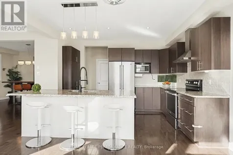 504 Yellow Birch Street Ottawa ON K1W 0J3