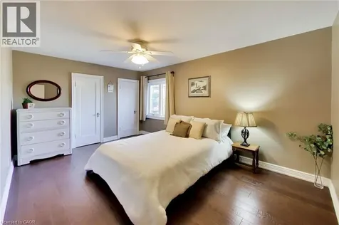 73 Lake Avenue Drive Stoney Creek ON L8G 1X7