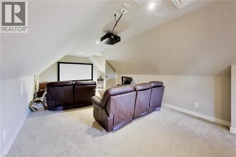 73 Lake Avenue Drive Stoney Creek ON L8G 1X7