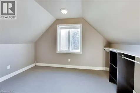 73 Lake Avenue Drive Stoney Creek ON L8G 1X7