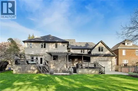 73 Lake Avenue Drive Stoney Creek ON L8G 1X7