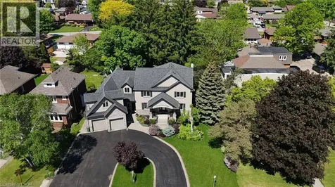 73 Lake Avenue Drive Stoney Creek ON L8G 1X7