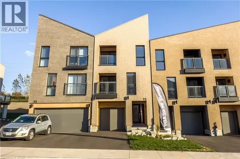 15 Urbane Boulevard Kitchener ON N2E 0H8