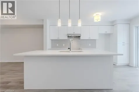 15 Urbane Boulevard Kitchener ON N2E 0H8
