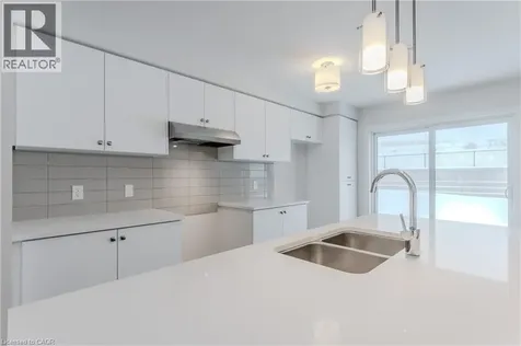15 Urbane Boulevard Kitchener ON N2E 0H8
