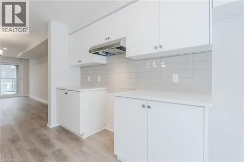 15 Urbane Boulevard Kitchener ON N2E 0H8