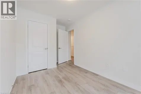 15 Urbane Boulevard Kitchener ON N2E 0H8