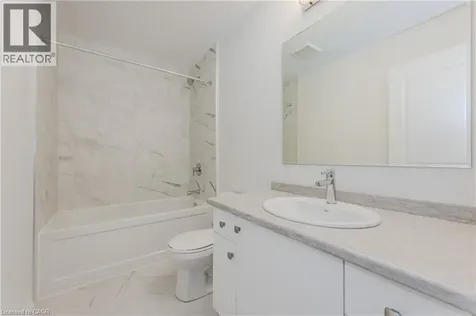 15 Urbane Boulevard Kitchener ON N2E 0H8