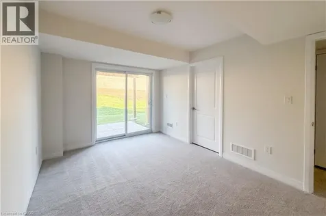 15 Urbane Boulevard Kitchener ON N2E 0H8