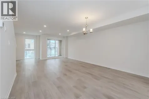 15 Urbane Boulevard Kitchener ON N2E 0H8