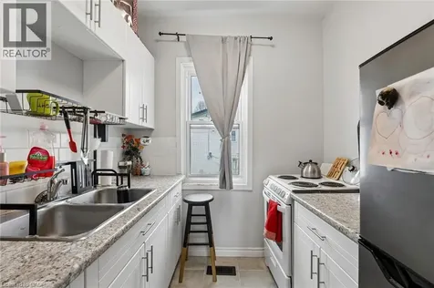 26 Albina Street Welland ON L3C 1P3