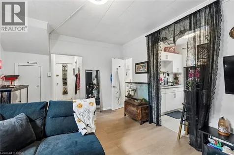 26 Albina Street Welland ON L3C 1P3