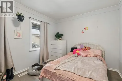 26 Albina Street Welland ON L3C 1P3