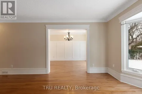 1078 St Emmanuel Terrace Ottawa ON K1C 2J7