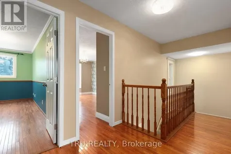 1078 St Emmanuel Terrace Ottawa ON K1C 2J7