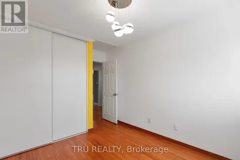 1078 St Emmanuel Terrace Ottawa ON K1C 2J7