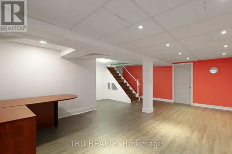1078 St Emmanuel Terrace Ottawa ON K1C 2J7