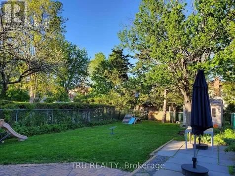 1078 St Emmanuel Terrace Ottawa ON K1C 2J7