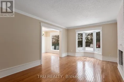 1078 St Emmanuel Terrace Ottawa ON K1C 2J7
