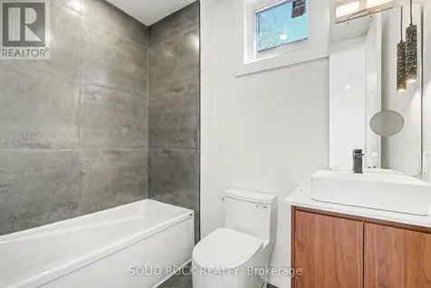 828 Alpine Avenue Ottawa ON K2B 5R6