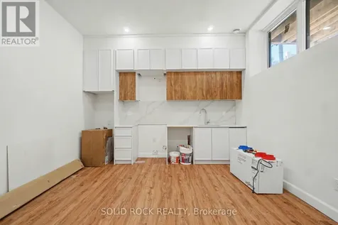 828 Alpine Avenue Ottawa ON K2B 5R6