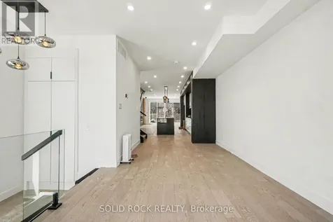 828 Alpine Avenue Ottawa ON K2B 5R6