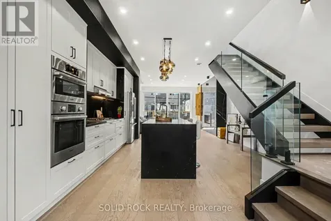 826 Alpine Avenue Ottawa ON K2B 5R6