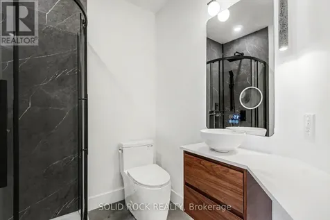 826 Alpine Avenue Ottawa ON K2B 5R6
